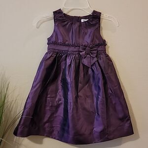DKNY PURPLE/PLUM SLEEVELESS DRESS WITH RUFFLE BOW, SIZE 3T